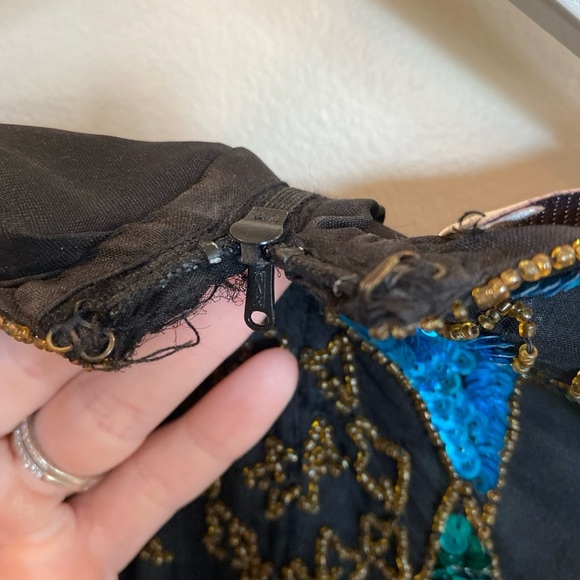 Women’s Vintage Laurence Kazar Top Beaded Medium - Picture 4 of 5